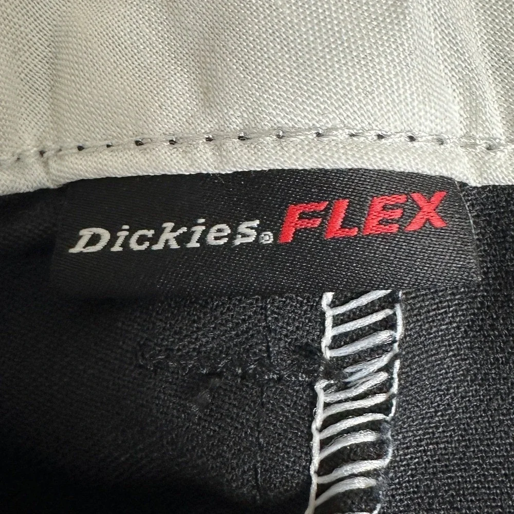 NEW Dickies Flex Pants Men 33X30 Black Workwear Cargo Pocket Flat Front Straight